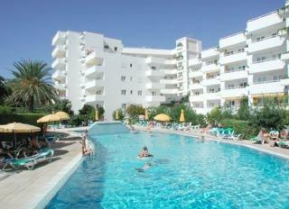 Hamilton Court Apartments Menorca Playa De Santo Tomas s/n