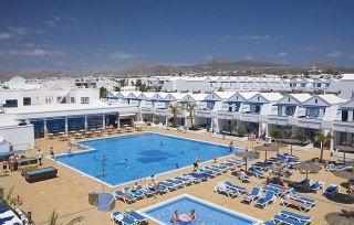 Cinco Plazas Hotel Lanzarote Calle Anzuelo 56, 35510 Puerto Del Carmen