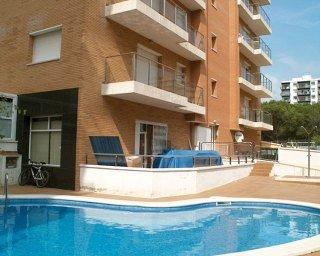 Villa de Madrid Apartamentos Blanes Carrer Lluís Companys, 16