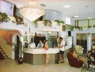 Minay Hotel Kusadasi Celal Atik Sokak No: 88 Kadınlar Denizi 