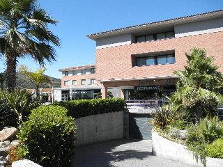 Hotel Nou de La Selva del Camp Dels Molins esq. ctra. a Vilaplana 10