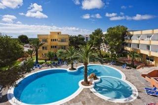 Sagitario Playa Hotel Menorca Avenida de la Playa 4 Urb. Cala Blanca