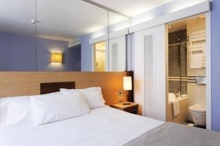 Hotel Le Pavillon Bastille Paris 65 Rue De Lyon