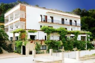 Hostal Oriola Pollenca Calle Torrent de Can Botana 35, Cala San Vincente