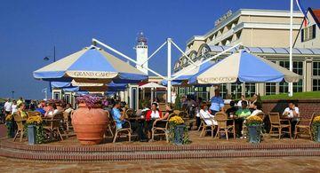 Beach Hotel Noordwijk aan Zee Koningin Wilhelmina Boulevard 20-31