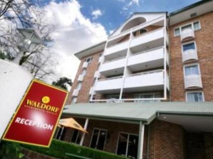 Pennant Hills Waldorf Apartment Hotel Sydney Corner Pennant Hills & City View Roads, Pennant Hills