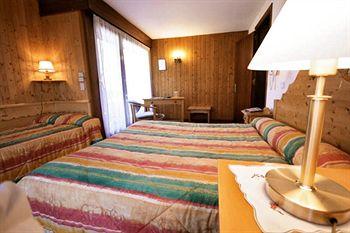 Hotel Chris Tal Les Houches 242 Avenue Des Alpages