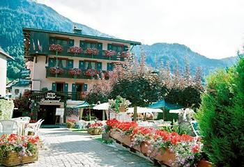 Auberge Le Beau Site Les Houches Rue de l'Eglise