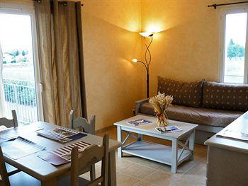 Residence Grand Avignon Vedene 220 Chemin De La Blanchere