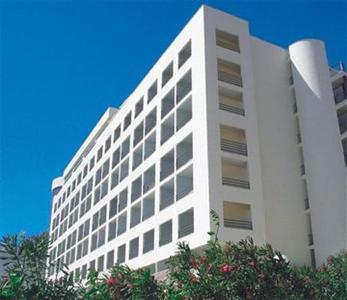 Hotel Costa da Caparica Avenida General Humberto Delgado 47