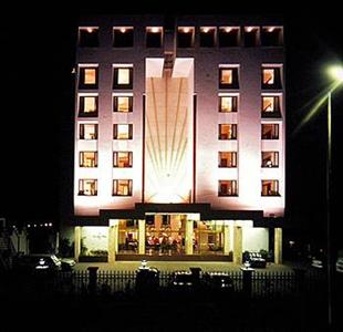 Hotel Sagar Plaza Pune 1 Bund Garden Road