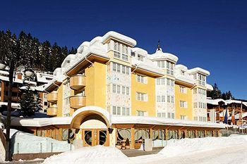 Alpen Suite Hotel Pinzolo Viale Dolomiti di Brenta 84