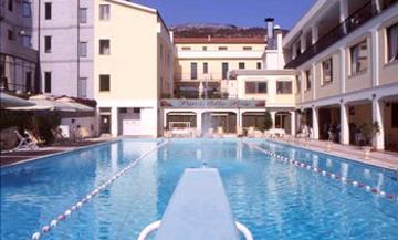 Hotel Parco Delle Rose Viale A.Moro 71 71013 San Giovanni Rotondo Italy
