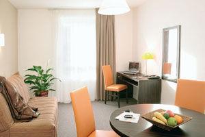 Park & Suites ApartHotel Elegance Geneve Gaillard 102 Rue De Geneve