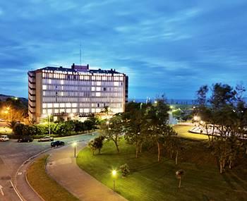 Hotel Eurostars Ciudad de la Coruna C/ Juan Sebastián Elcano, 13