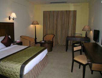 Ramada Katunayake Hotel 842 Negombo Road