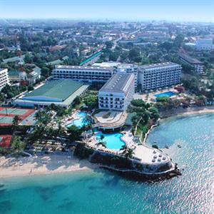 Dusit Thani Pattaya Hotel 240/2 Moo 5 Pattaya Beach Road