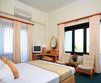 Huong Giang Hotel Resort & Spa Hue 51 Le Loi Street