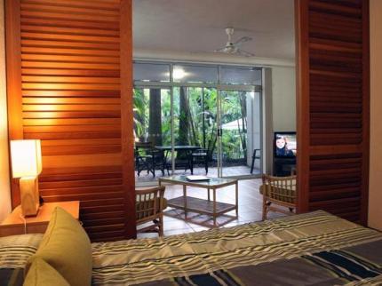 Palm Villas Hotel Port Douglas 40 Warner Street, Port Douglas, QLD 4871, Australia