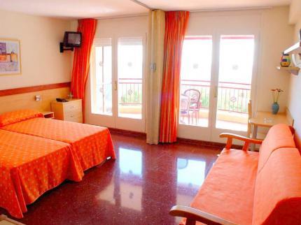 Apartamentos Albatros Salou Carrer Bruselas 60-62