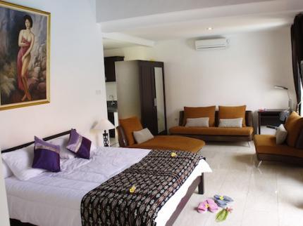 Dura Villa Bali Jl.Pengubugan No.88 Banjar Silayukti, Kerobokan, Kuta Utara