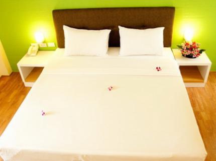 Ten Stars Inn Bangkok 44/1,44/2 Soi Petchburi 17, Petchburi Road, Phayathai