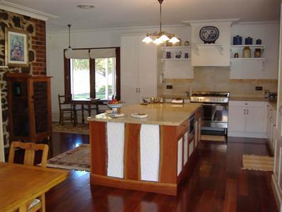 Poplar Cottage Bed and Breakfast Perth 222 Brookton Highway, Kelmscott