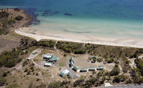 Sunset Beach Cabins Murdunna 3532 Arthur Highway