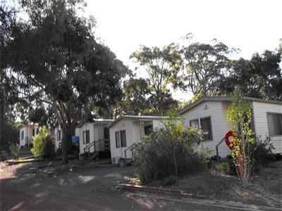 Macedon Caravan Park Cabins 324 Blackforest Drive