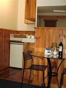 Ocean Grove Cedar Cabins (Australia) 20 Woodlands Drive