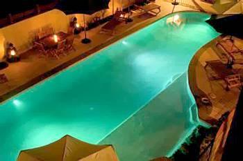 Nirvana Luxor Boutique Resort & Retreat Coolum Beach Corner David Low Way & Tanah Street East