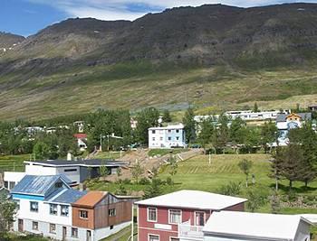 Hotel Egilsbud Neskaupstadur Egilsbraut 1