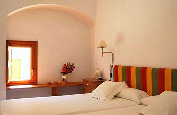 Hotel Can Moragues Arta (Spain) Calle Pou Nou 12