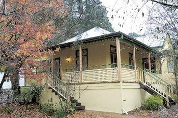 Moments Accommodation Wentworth Falls 86 Fletcher Street