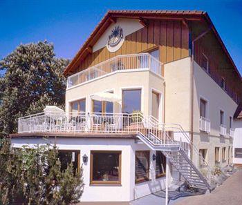 Hotel & Landhaus Sonnenhof Holzhausen Ammerseestrasse 1