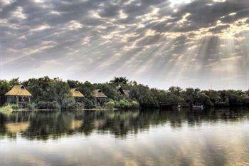 Royal Chundu Luxury Zambezi Lodges Plot 9003 Katambora Nakatindi road