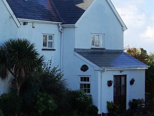 Limpert Bay Guest House The Leys