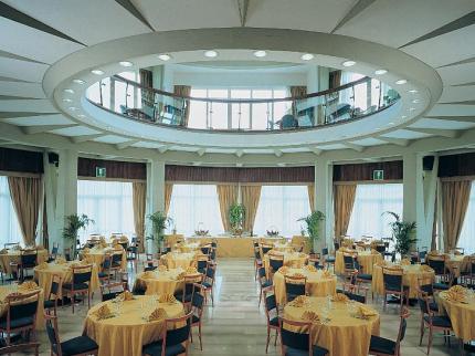 Cipriani Park Hotel Rivisondoli Via G. D'annunzio 159