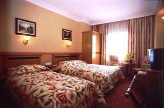 Samir Hotel Istanbul Buyuk Resit Pasa Caddesi Ahmet Suayip Sokak No 12