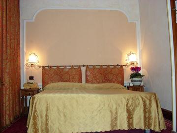 Grand Hermitage Hotel Rome Via East Vajna 12-18