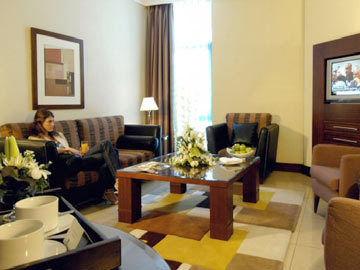 Rimal Rotana Suites Dubai Murraqabat Street