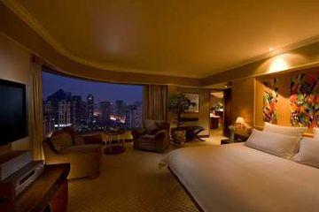 Hilton Hotel Shanghai No. 250 Hua Shan Road