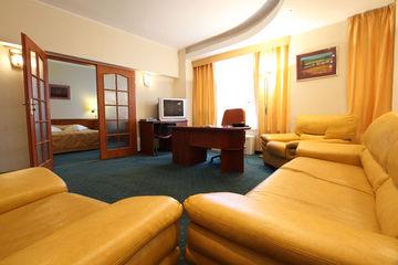 Unirea Hotel Iasi Street Piata Unirii Nr 5