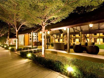 U Inchantree Resort Kanchanaburi 443 Mae Nam Kwai Road, Thamakham, Muang Kanchanaburi District