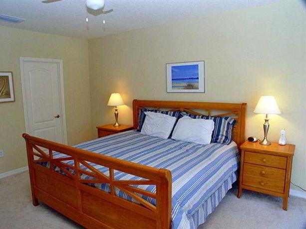 Universal Vacation Homes Bradenton Sarasota 621 67th St Circle East Suite 103