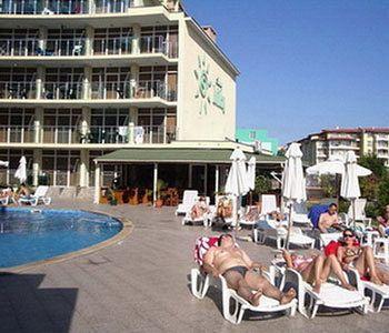 Complex Sunny Holiday Apartments Block B Nesebar Sunny Beach