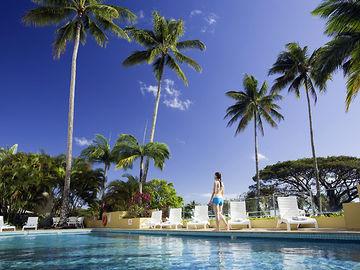 Mercure Hotel Harbourside Cairns 209-217 The Esplanade