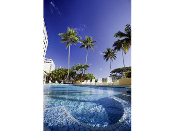 Mercure Hotel Harbourside Cairns 209-217 The Esplanade