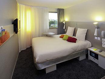 All Seasons Paris Bercy Hotel 77 Rue De Bercy