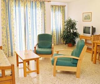 Apartamentos Poniente Playa Ibiza Calle Velazquez 8 Sant Antoni de Portmany